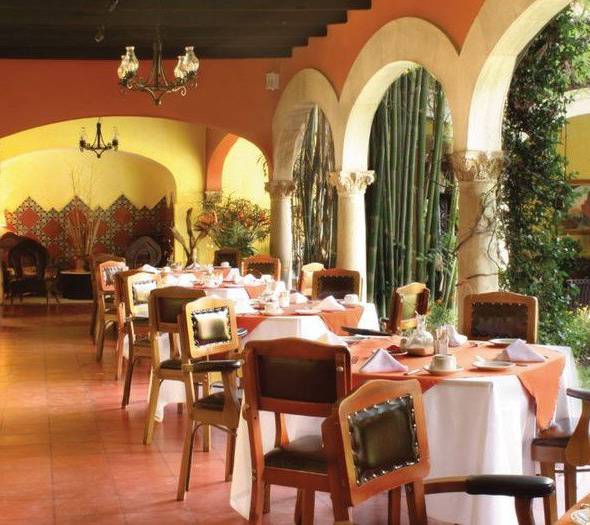 Restaurant Racquet Cuernavaca Hotel