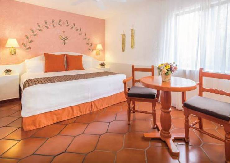 Standard room Racquet Cuernavaca Hotel